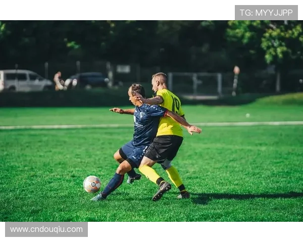 斗球体育app旧版本下载最新指南,帮助用户轻松获取历史版本体验 斗球体育app旧版本下载最新指南,帮助用户轻松获取历史版本体验