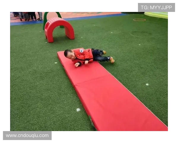 获取斗球体育官方下载最新版，享受多样化的体育赛事和专业分析内容